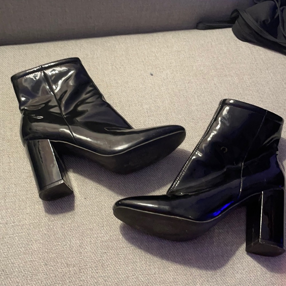 Urban outfitters leather boots size 9
